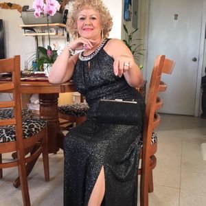 Meet your Posher, Maria t